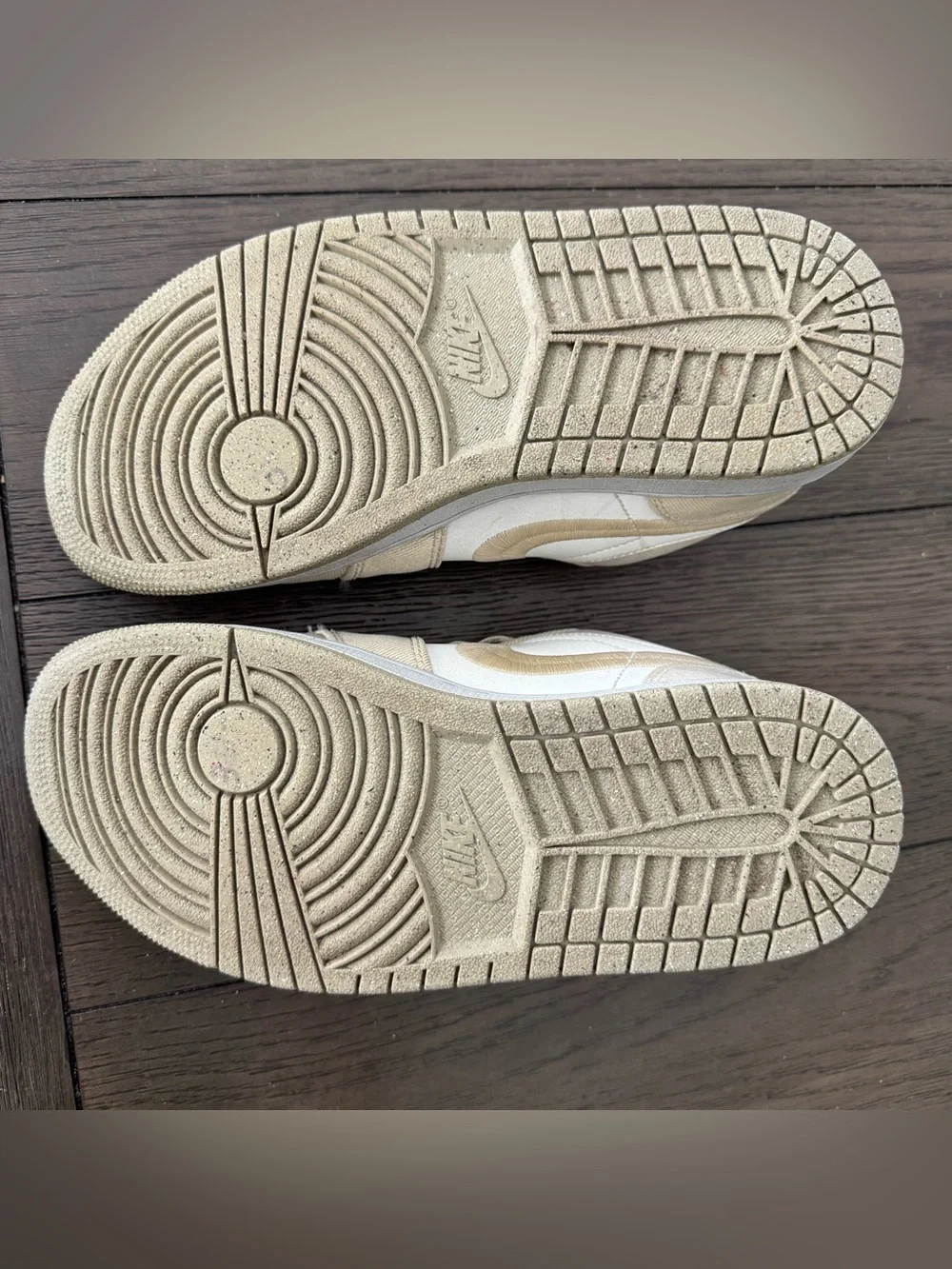 Nike Air Jordan 1 Low SE Canvas Team Gold Sail Size 7 Women